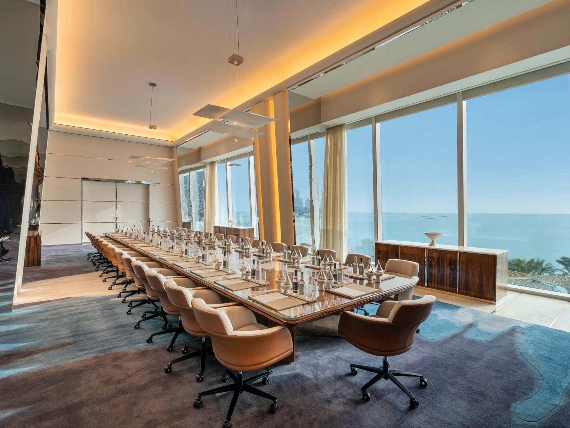 Fairmont Doha Hotel Lusail Ngoại thất bức ảnh Boardroom