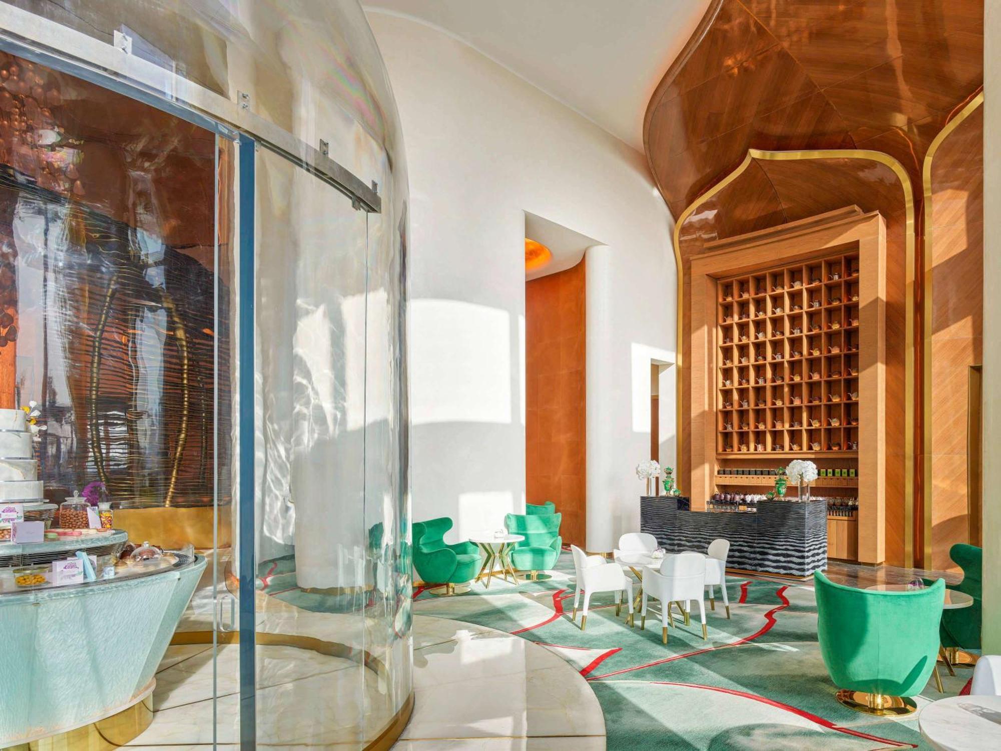 Fairmont Doha Hotel Lusail Ngoại thất bức ảnh The lobby