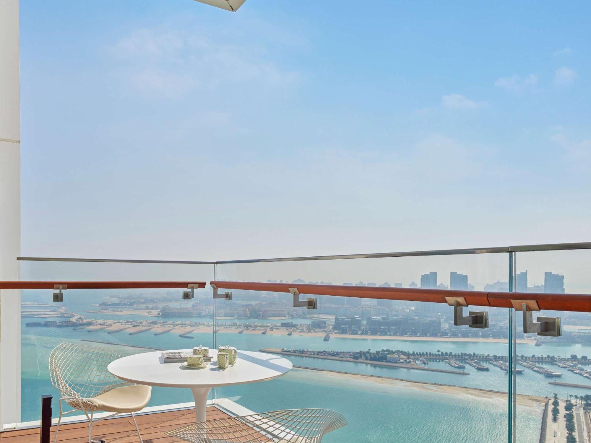 Fairmont Doha Hotel Lusail Ngoại thất bức ảnh